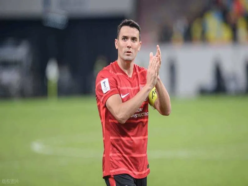 顶薪500万！解说：比周定洋预期少很多，但愿给他开500万的队很多